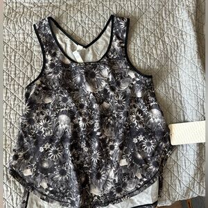 Lululemon Run: split singlet NWT.